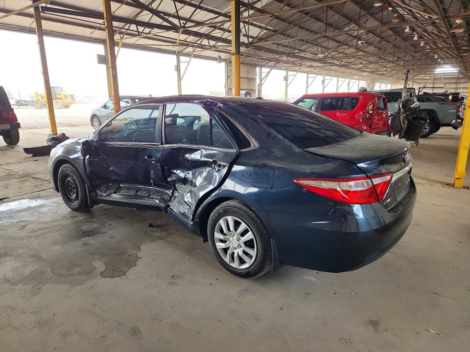 Photo 2 from auction – 2017 TOYOTA CAMRY HYBRID with VIN 4T1BD1FK4HU204036