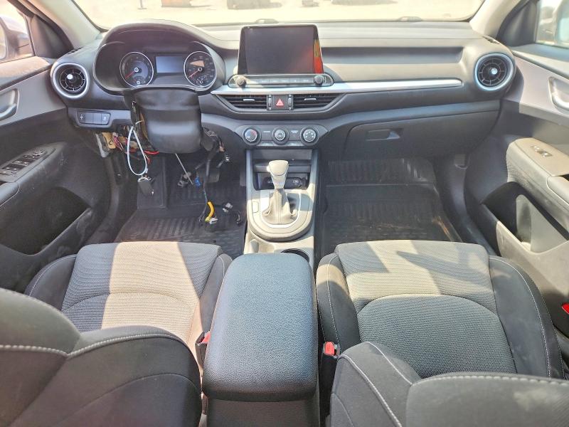 Photo 8 from auction – 2024 KIA FORTE with VIN 3KPF24AD0RE786996