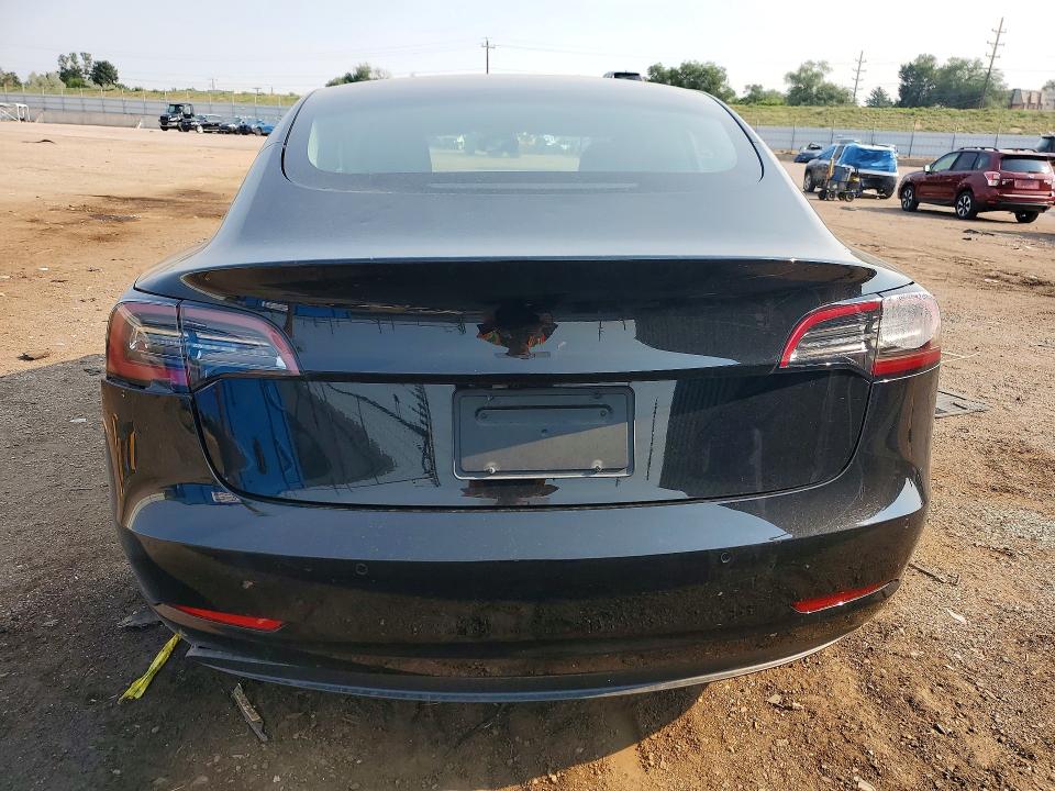 Photo 6 from auction – 2022 TESLA MODEL 3 with VIN 5YJ3E1EB8NF129403