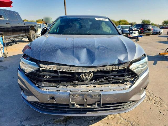 Photo 5 from auction – 2019 VOLKSWAGEN JETTA with VIN 3VWC57BU3KM045275