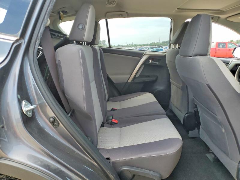 Photo 11 from auction – 2015 TOYOTA RAV4 with VIN JTMRFREV7FD153779