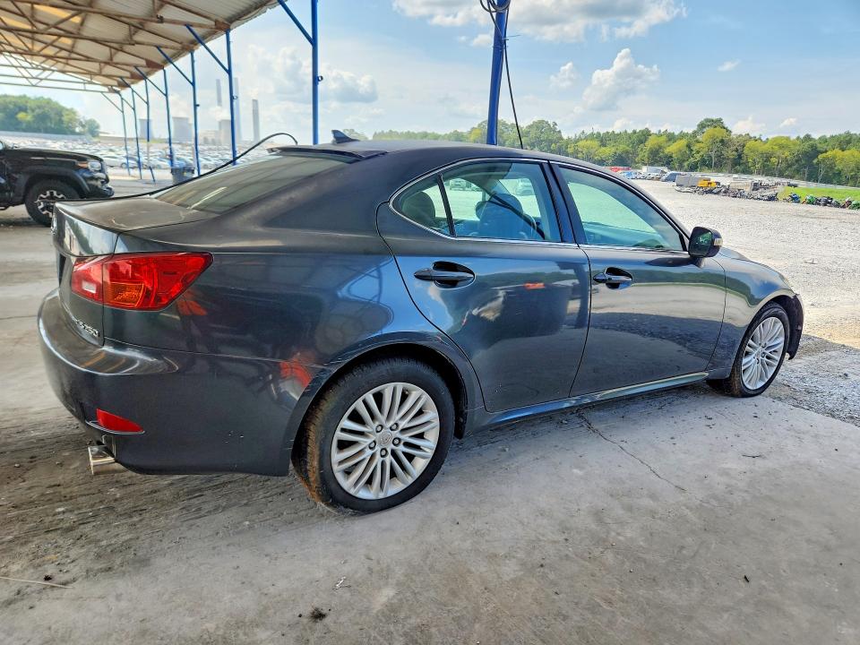 Photo 3 from auction – 2007 LEXUS IS with VIN JTHCK262X72012861