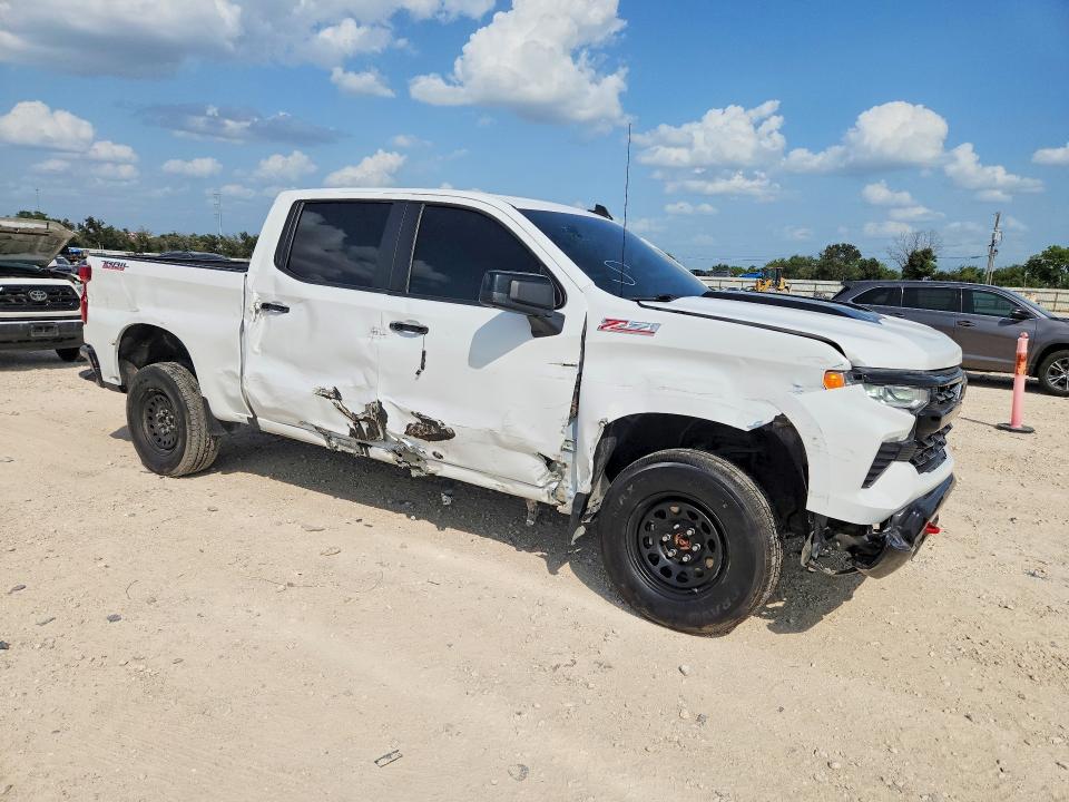 Photo 4 from auction – 2024 CHEVROLET SILVERADO with VIN 3GCUDFED7RG315102