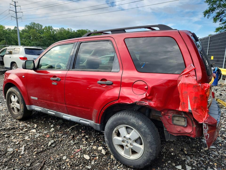صورة رقم 2 من المزاد - 2008 FORD ESCAPE مع VIN 1FMCU93128KB35437