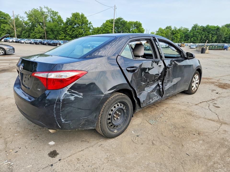 Photo 3 from auction – 2015 TOYOTA COROLLA with VIN 2T1BURHE3FC392519
