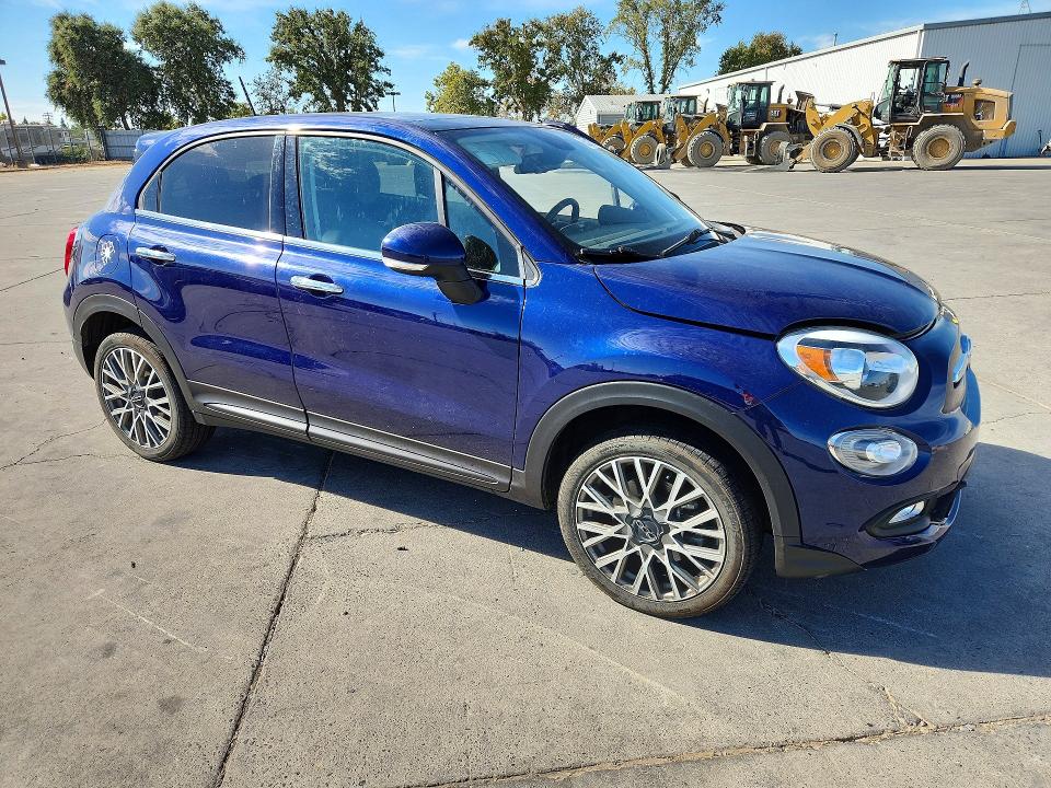 Foto 4 de la subasta – 2017 FIAT 500X con VIN ZFBCFYDB1HP616995