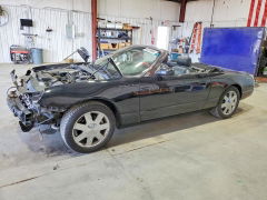Zdjęcie 1 z aukcji – 2002 FORD THUNDERBIRD z VIN 1FAHP60A92Y114647