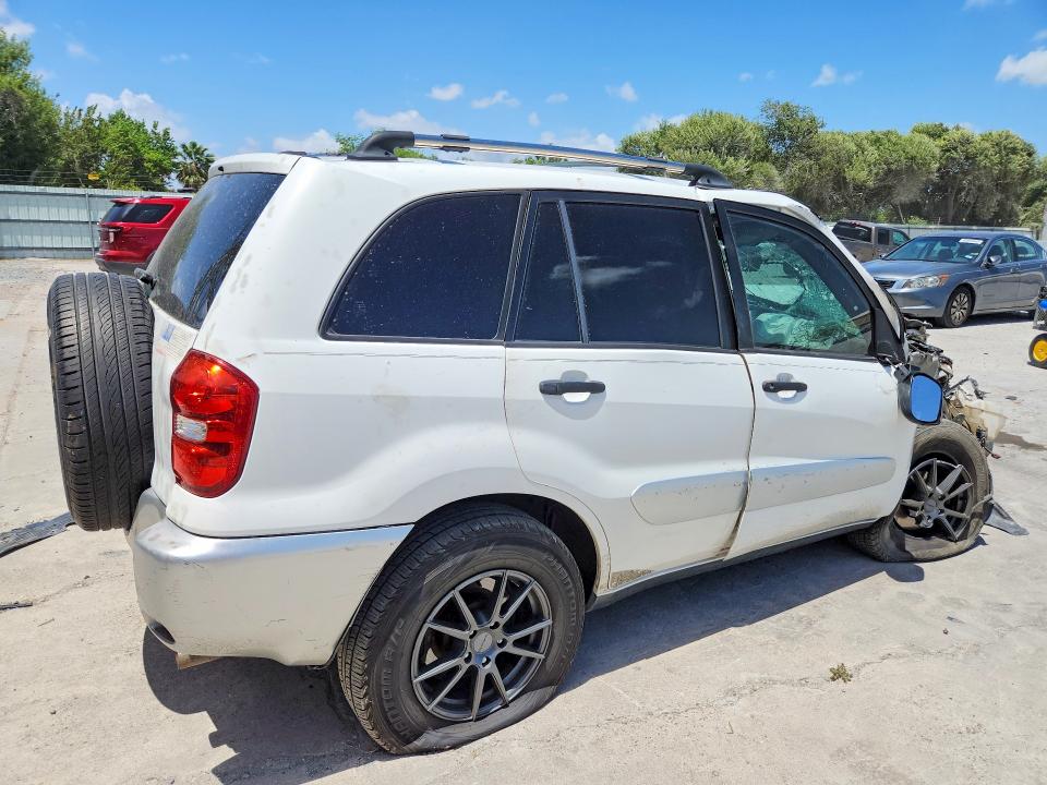 Photo 3 from auction – 2004 TOYOTA RAV4 with VIN JTEGD20V240023968