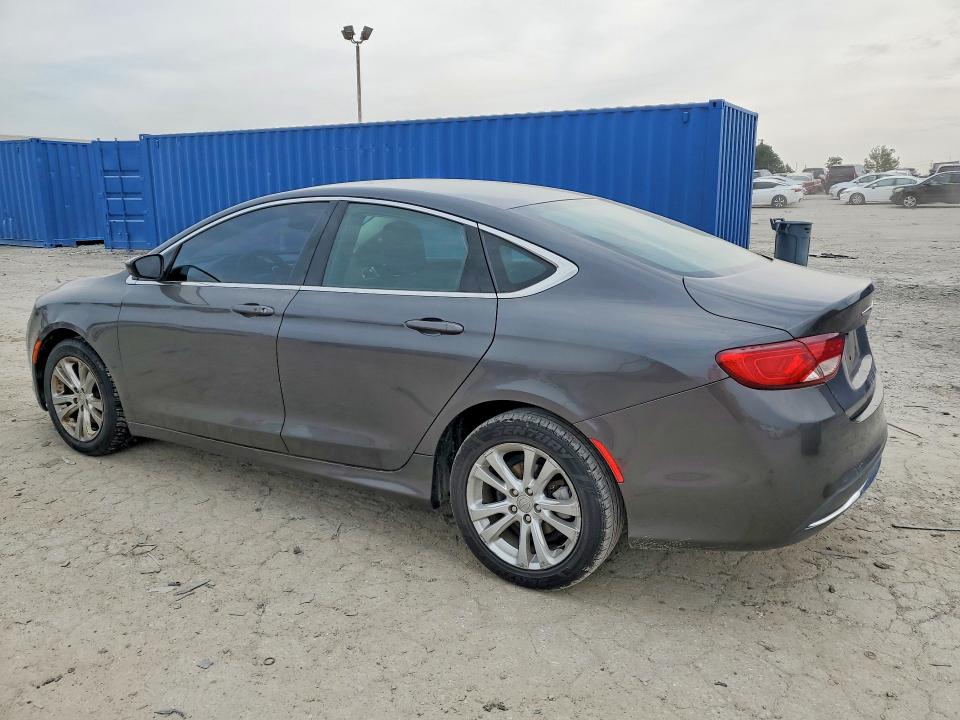 Photo 2 from auction – 2015 CHRYSLER 200 with VIN 1C3CCCAB6FN630871