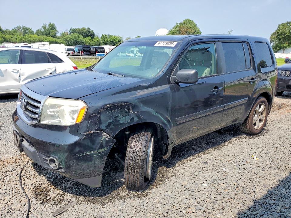 HONDA PILOT 2015 with VIN 5FNYF4H70FB072191 - Photo from auction