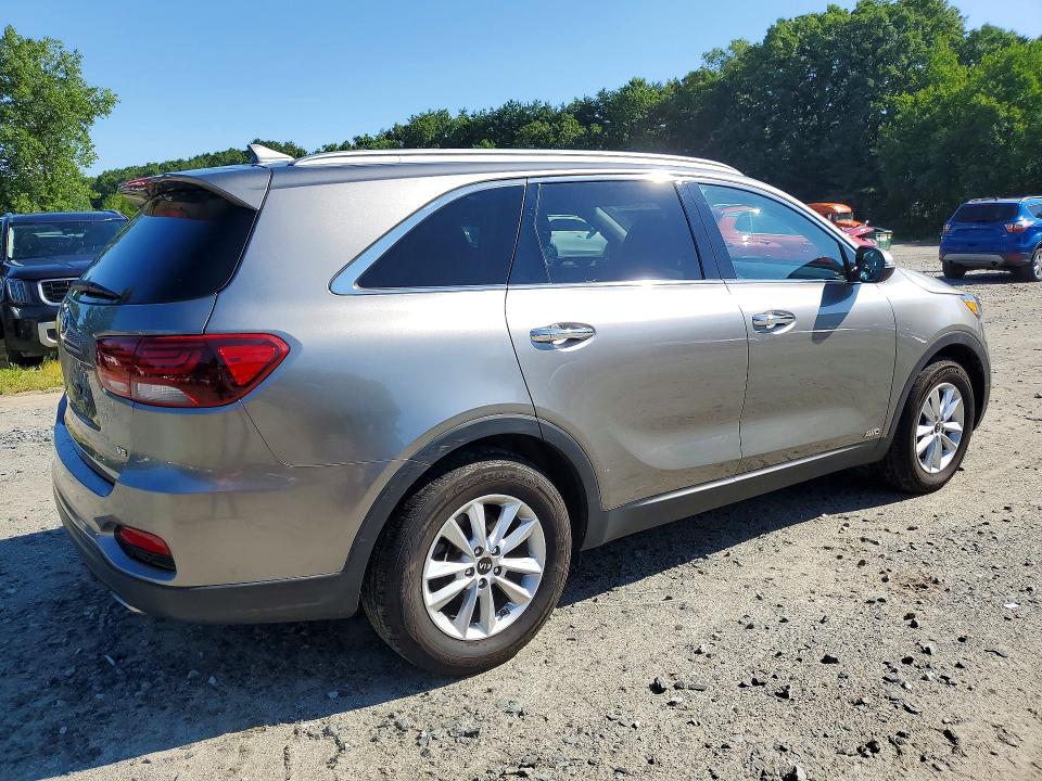 Photo 3 from auction – 2019 KIA SORENTO with VIN 5XYPGDA55KG453233