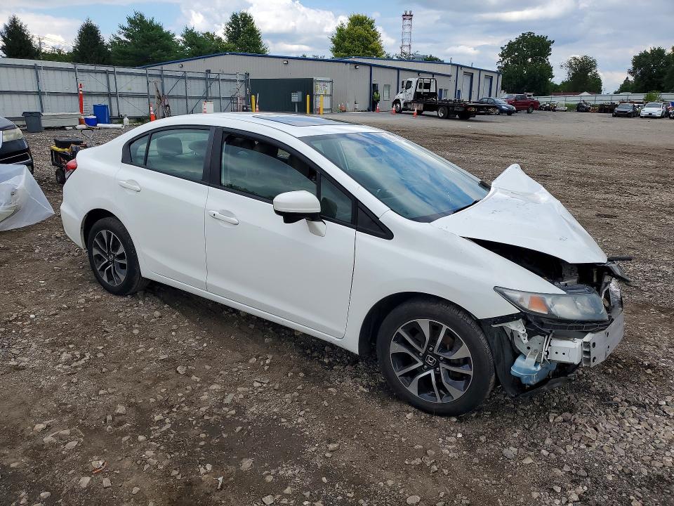 Photo 4 from auction – 2015 HONDA CIVIC with VIN 19XFB2F81FE204285