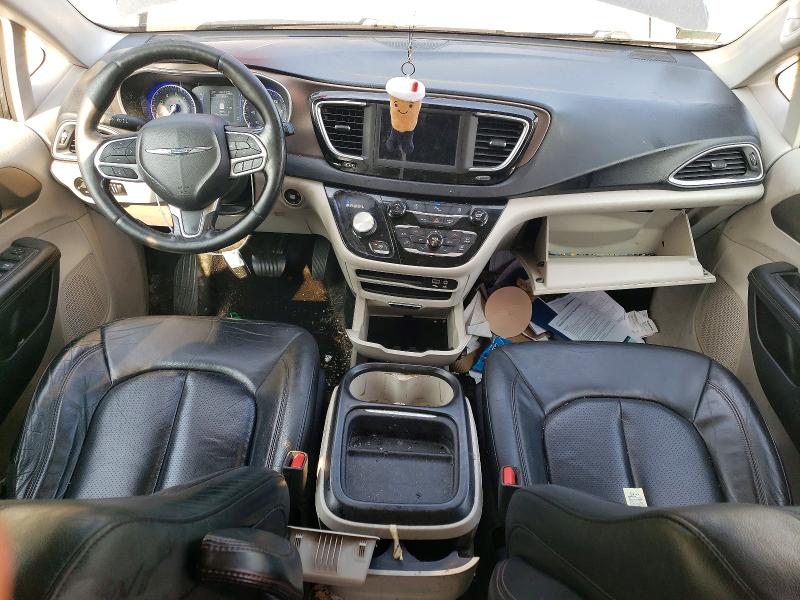 Photo 8 from auction – 2019 CHRYSLER PACIFICA with VIN 2C4RC1BG9KR738502