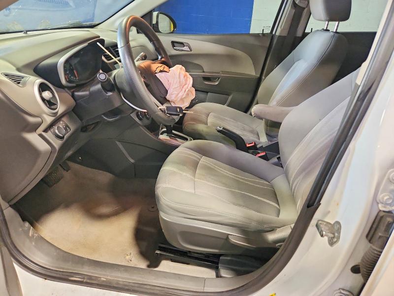 صورة رقم 7 من المزاد - 2017 CHEVROLET SONIC مع VIN 1G1JD5SG0H4153720