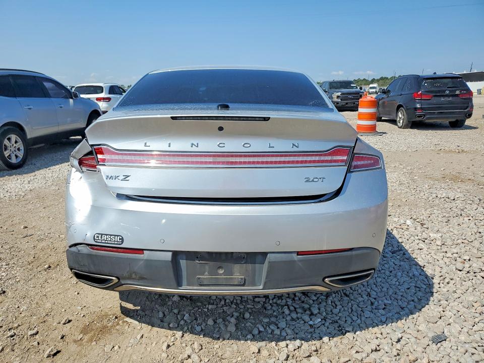 Photo 6 from auction – 2018 LINCOLN MKZ with VIN 3LN6L5C98JR607575