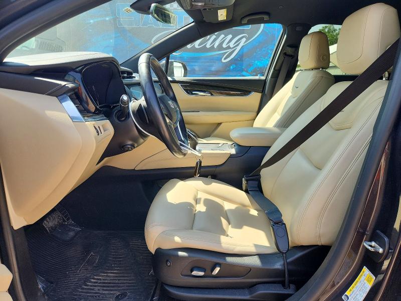 Photo 7 from auction – 2017 CADILLAC XT5 with VIN 1GYKNARS5HZ265874