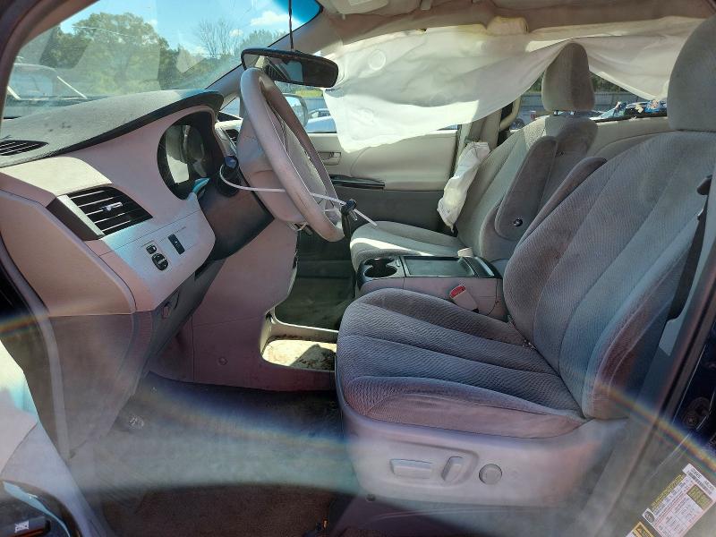 Photo 7 from auction – 2011 TOYOTA SIENNA with VIN 5TDKK3DC1BS125680