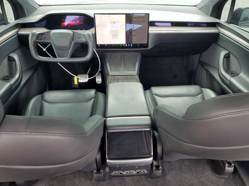 Photo 8 from auction – 2022 TESLA MODEL X with VIN 7SAXCAE51NF349793