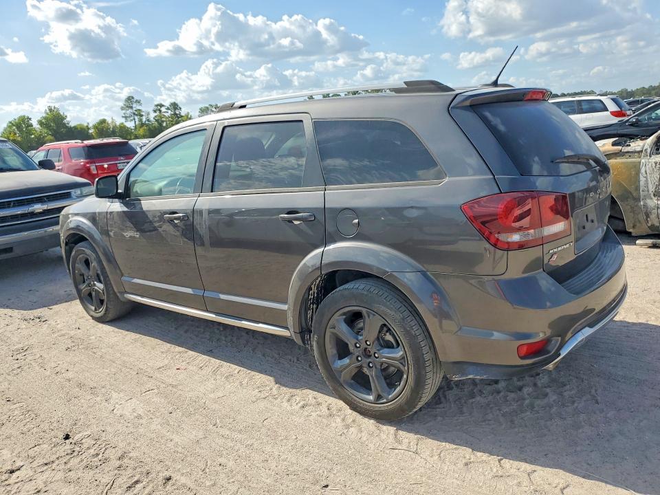 Photo 2 from auction – 2018 DODGE JOURNEY with VIN 3C4PDDGG3JT370845