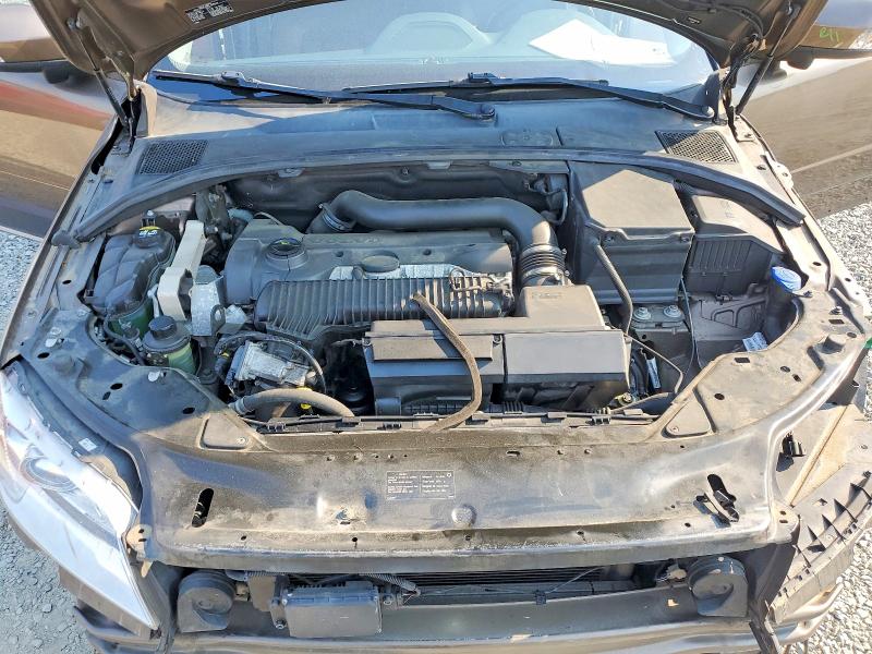 Photo 12 from auction – 2016 VOLVO XC70 with VIN YV4612NM3G1243396