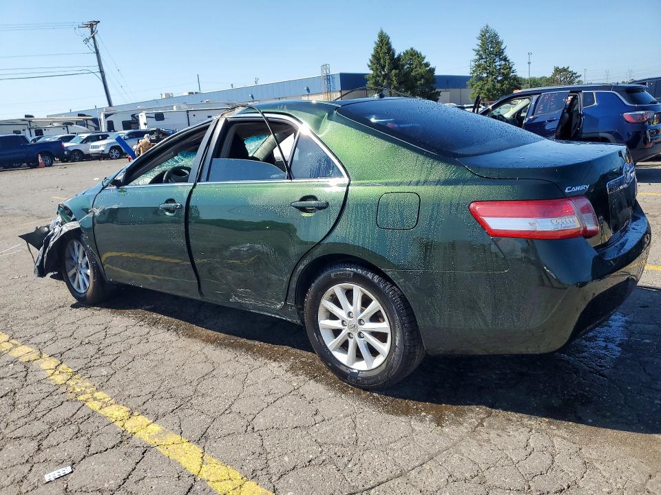 Photo 2 from auction – 2011 TOYOTA CAMRY with VIN 4T4BF3EKXBR113969