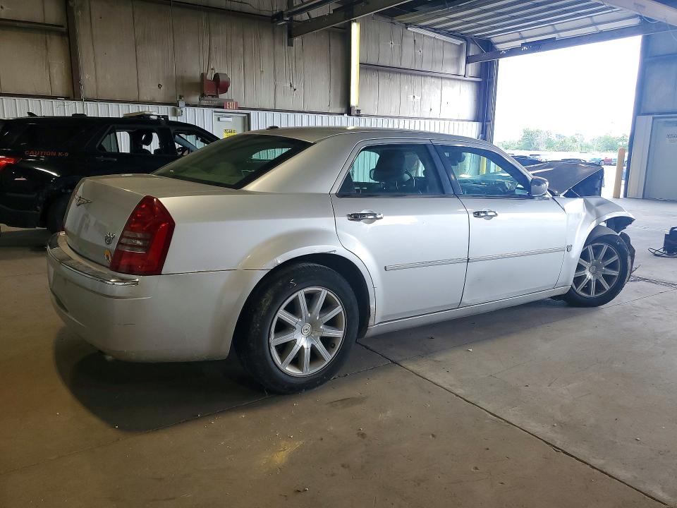 Photo 3 from auction – 2007 CHRYSLER 300C with VIN 2C3KA63H37H759603
