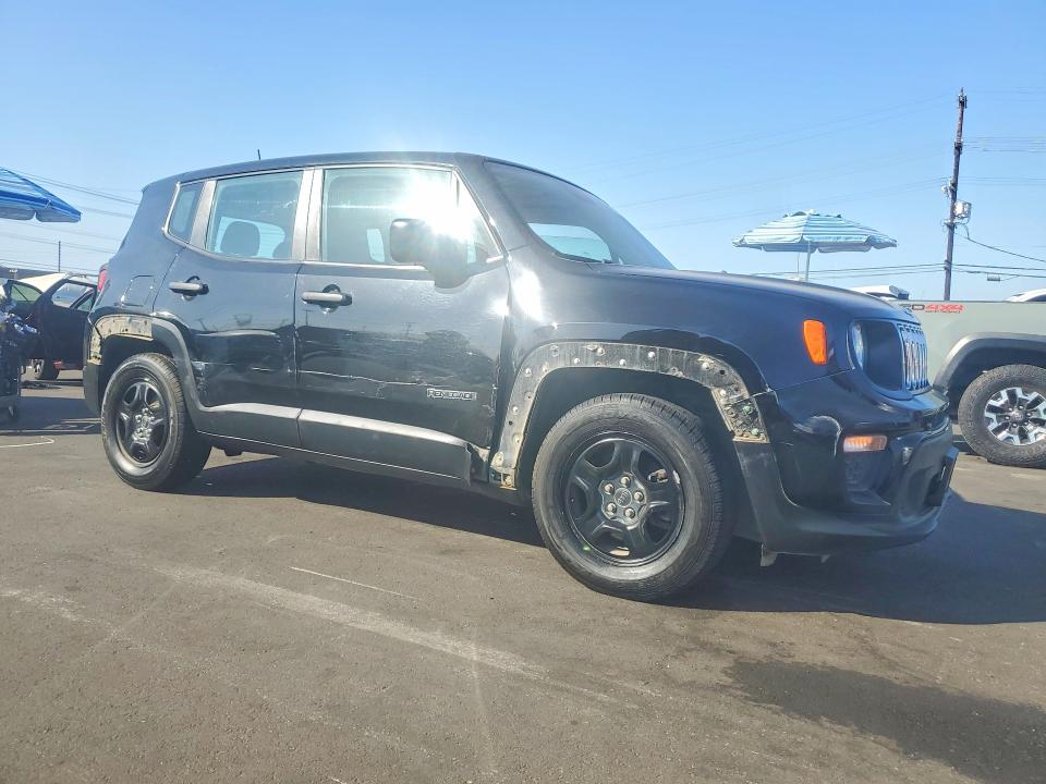 Снимка 4 от търг – 2019 JEEP RENEGADE с VIN ZACNJAAB2KPK46132