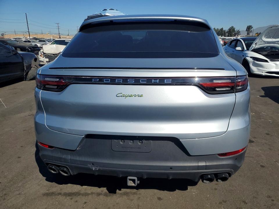 Photo 6 from auction – 2022 PORSCHE CAYENNE with VIN WP1BE2AY8NDA51058