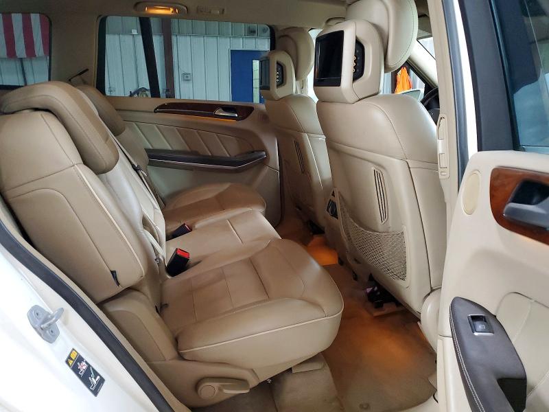 Photo 11 from auction – 2013 MERCEDES-BENZ GL with VIN 4JGDF7DE8DA163778