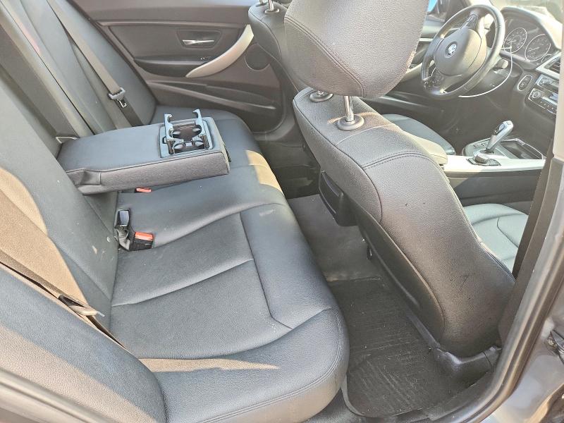Photo 10 from auction – 2018 BMW 320 with VIN WBA8A3C58JA357976