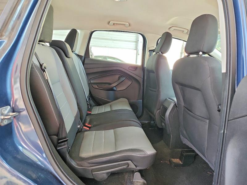 Photo 11 from auction – 2018 FORD ESCAPE with VIN 1FMCU0F71JUB35063