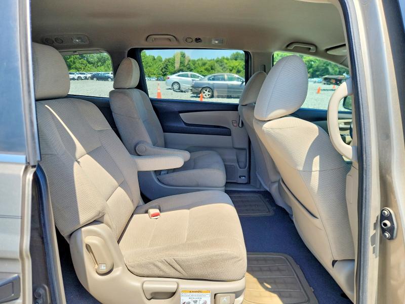 Photo 11 from auction – 2011 HONDA ODYSSEY with VIN 5FNRL5H24BB089979
