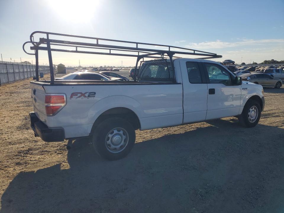 Photo 3 from auction – 2010 FORD F150 with VIN 1FTVX1CV2AKE47482