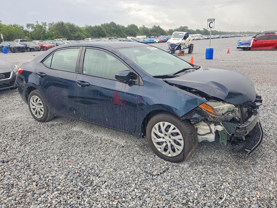 Photo 4 from auction – 2018 TOYOTA COROLLA with VIN 2T1BURHE4JC976002
