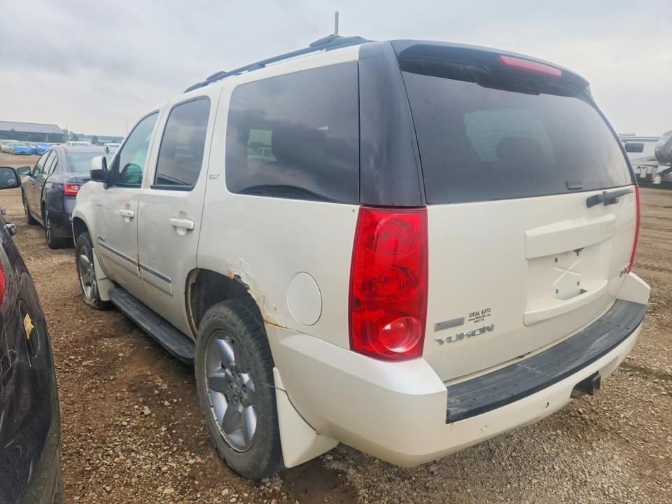 Фото 2 с аукциона – 2012 GMC YUKON с VIN 1GKS2CE02CR301659