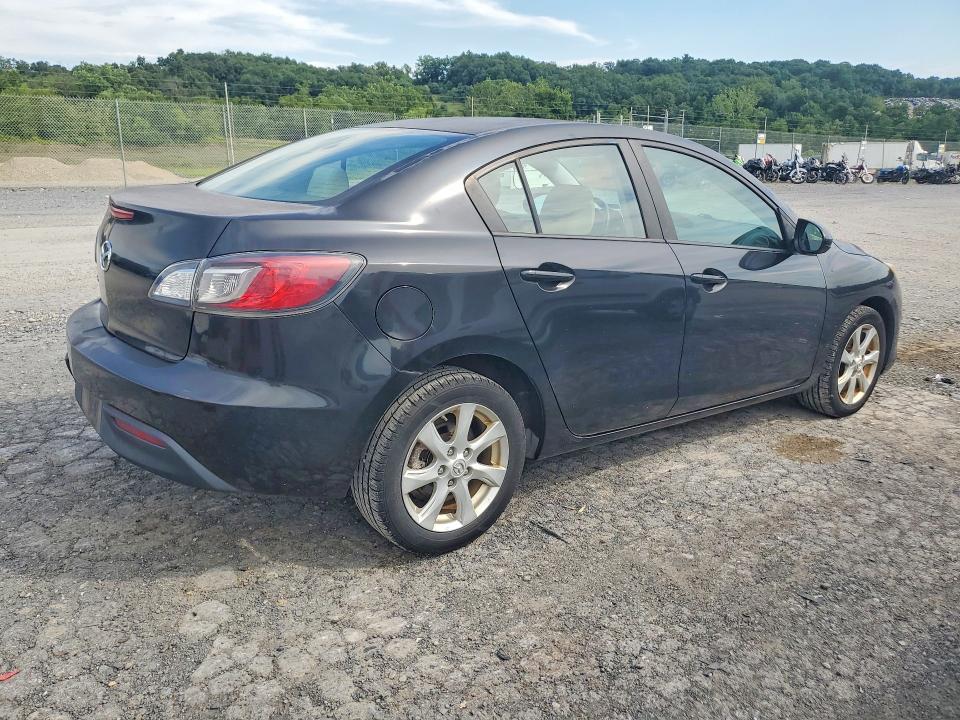 Photo 3 from auction – 2010 MAZDA 3 with VIN JM1BL1SG8A1153981