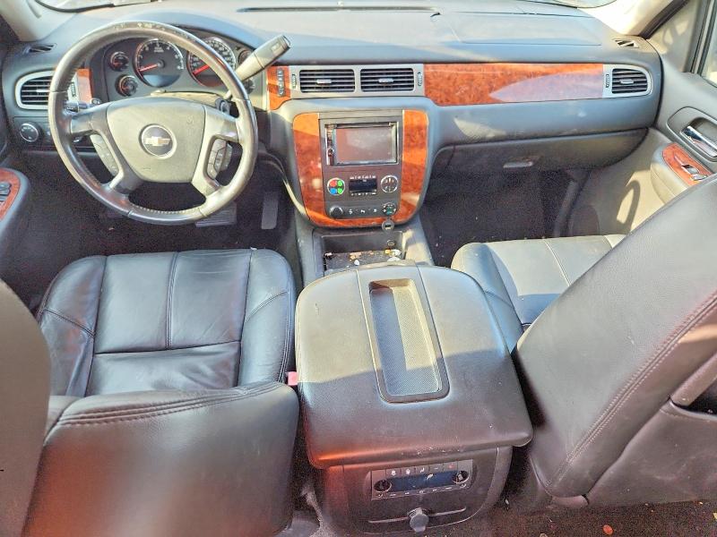Photo 8 from auction – 2008 CHEVROLET SUBURBAN with VIN 3GNFK16358G204660
