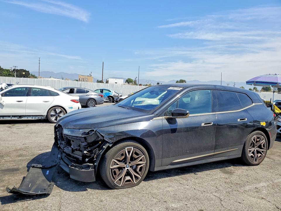Zdjęcie 1 z aukcji – 2022 BMW IX z VIN WB523CF08NCK54792