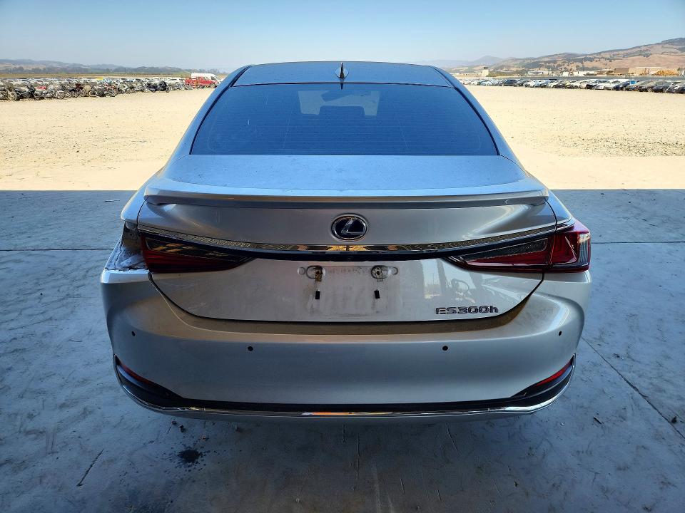Photo 6 from auction – 2019 LEXUS ES with VIN JTHB21B11K2004580