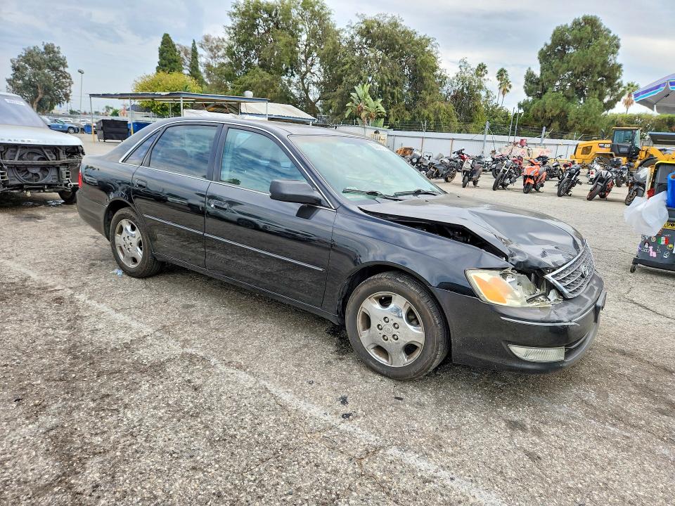 Foto 4 de la subasta – 2004 TOYOTA AVALON con VIN 4T1BF28B74U382773