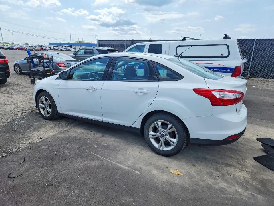 Photo 2 from auction – 2014 FORD FOCUS with VIN 1FADP3F27EL126987