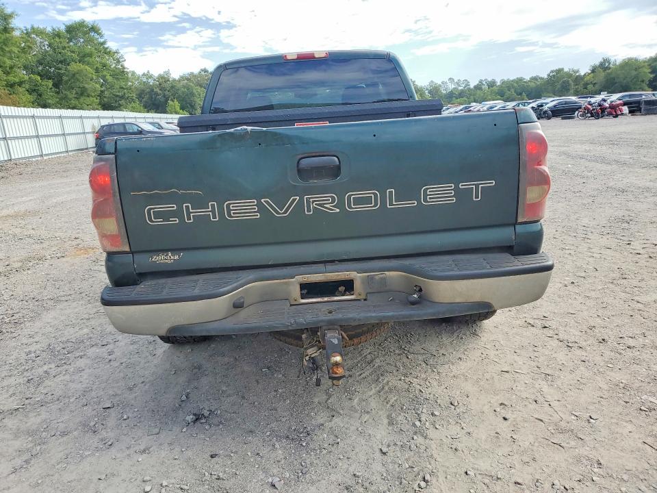 Photo 6 from auction – 2004 CHEVROLET SILVERADO with VIN 1GCEC19TX4Z154104