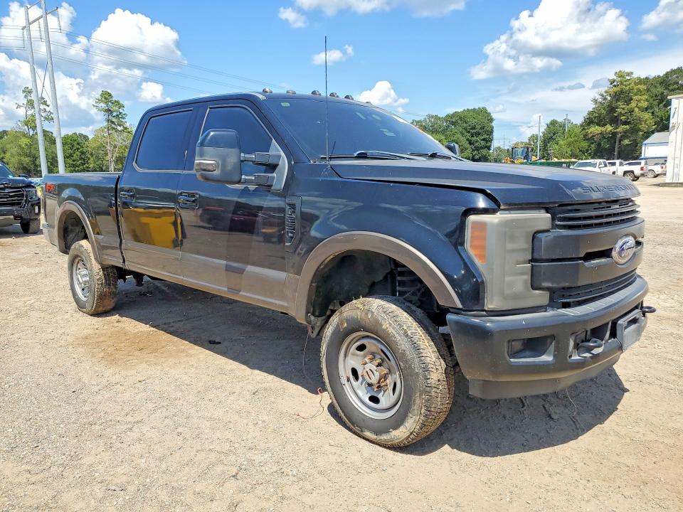 Photo 4 from auction – 2017 FORD F250 with VIN 1FT7W2BT3HED89974