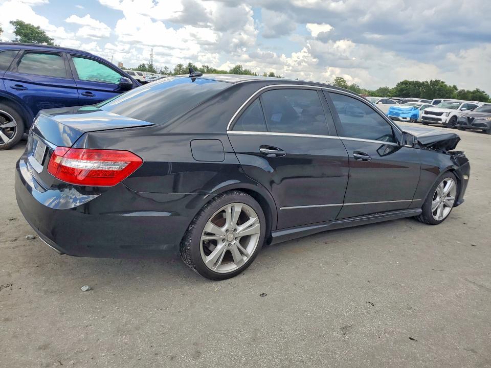 Photo 3 from auction – 2013 MERCEDES-BENZ E with VIN WDDHF5KB2DA727353