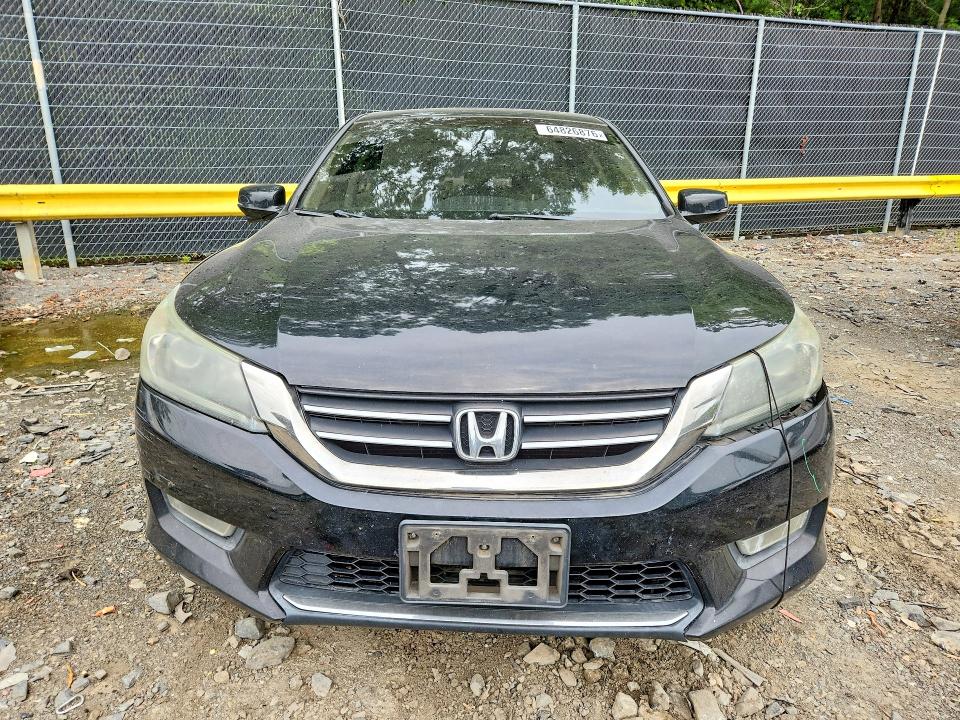 Photo 5 from auction – 2013 HONDA ACCORD with VIN 1HGCR2F82DA128396