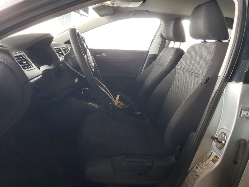 Photo 7 from auction – 2012 VOLKSWAGEN JETTA with VIN 3VW2K7AJ3CM423009
