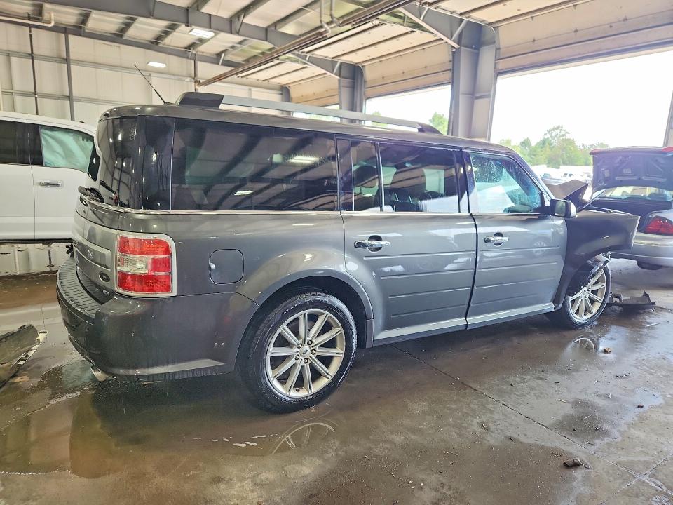 Photo 3 from auction – 2016 FORD FLEX with VIN 2FMHK6D86GBA03926