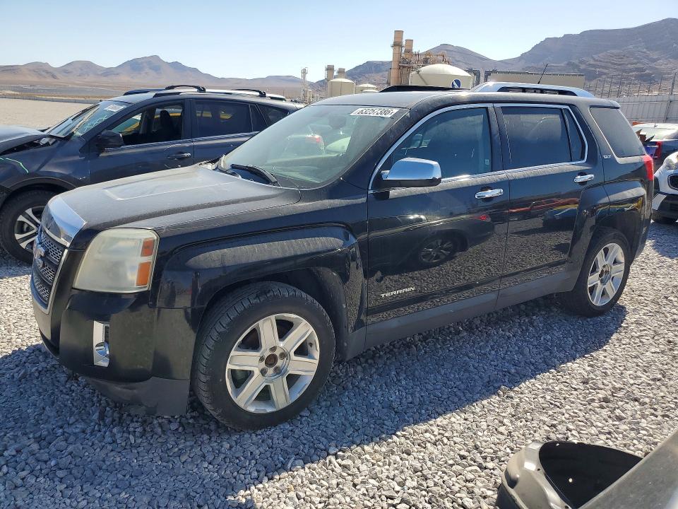 GMC TERRAIN 2011 with VIN 2CTFLWE55B6274737 - Photo from auction