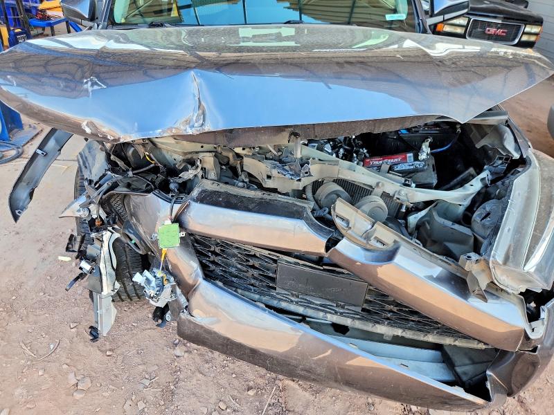 Photo 12 from auction – 2023 TOYOTA 4RUNNER with VIN JTEEU5JR4P5280308