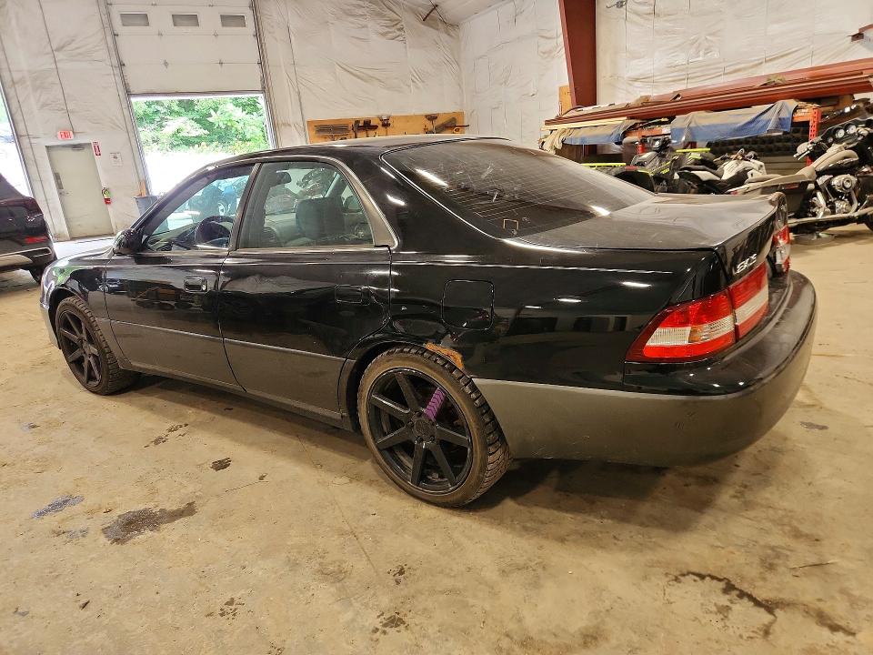 Photo 2 from auction – 2000 LEXUS ES with VIN JT8F28G0Y5084483